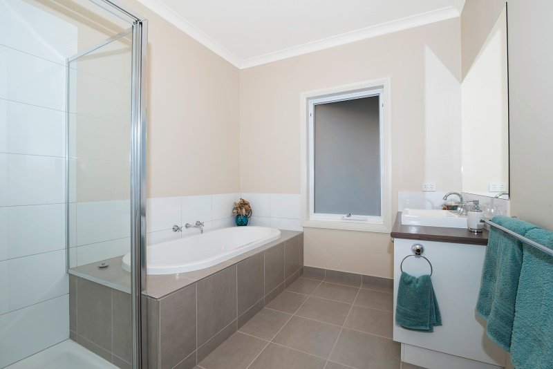 2 Ainsworth Street HUNTLY 12