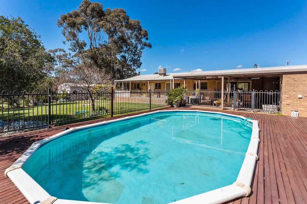 2 Airey Street HUNTLY 13