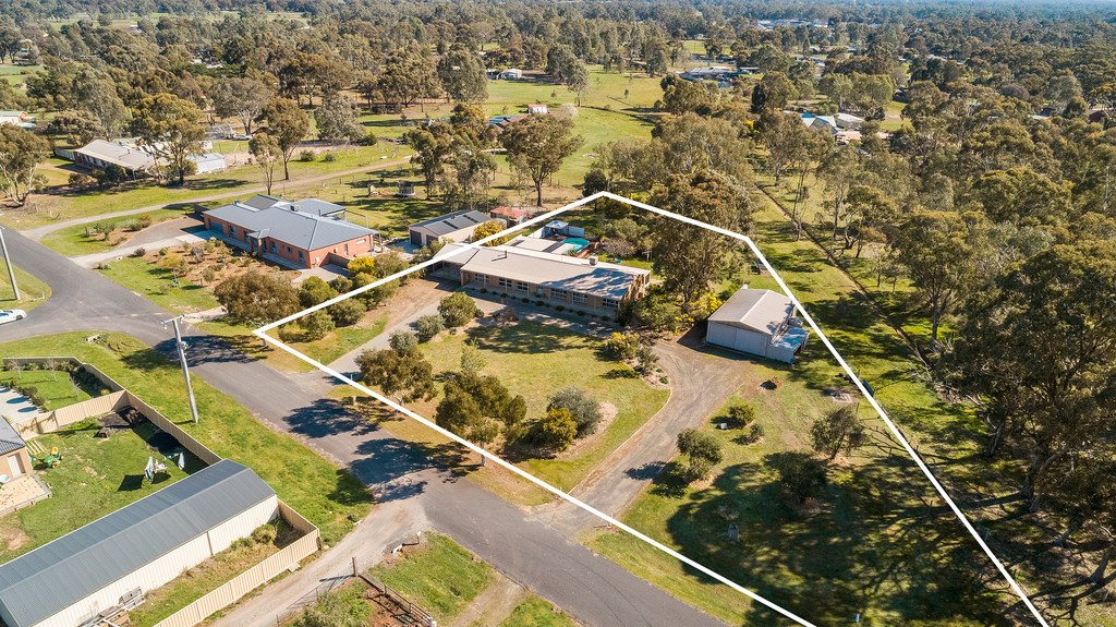 2 Airey Street HUNTLY 15