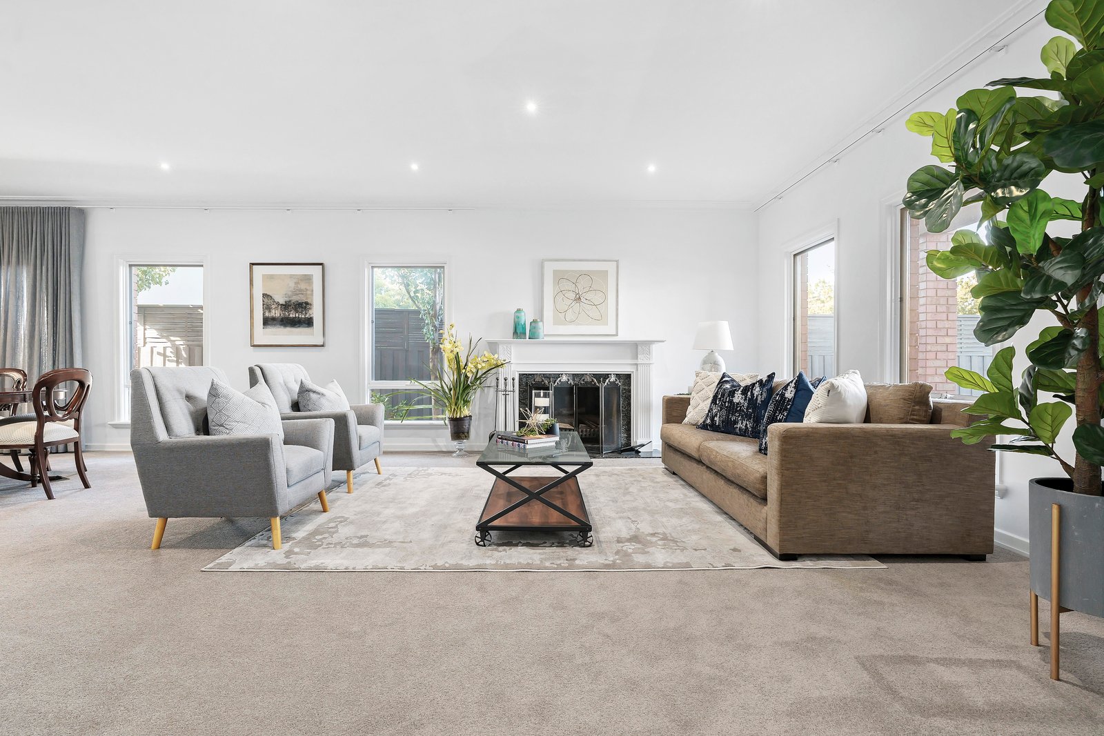 Real Estate and Property in 2 Alandale Avenue, Balwyn, VIC