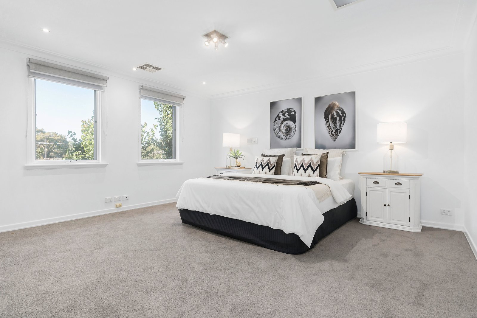 Real Estate and Property in 2 Alandale Avenue, Balwyn, VIC