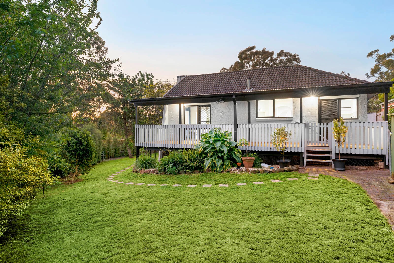 Real Estate and Property in 2 Alawarra Court, Ringwood North, VIC