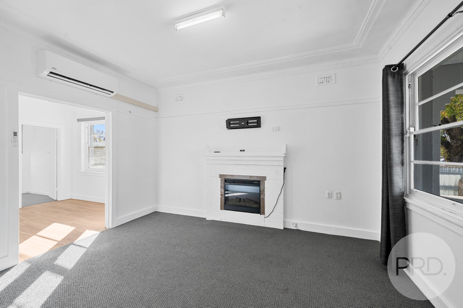 2 Albury Street WAGGA WAGGA 6