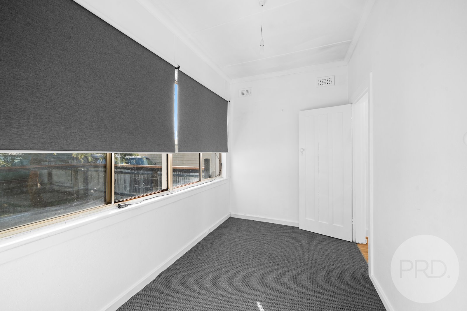 2 Albury Street WAGGA WAGGA 8