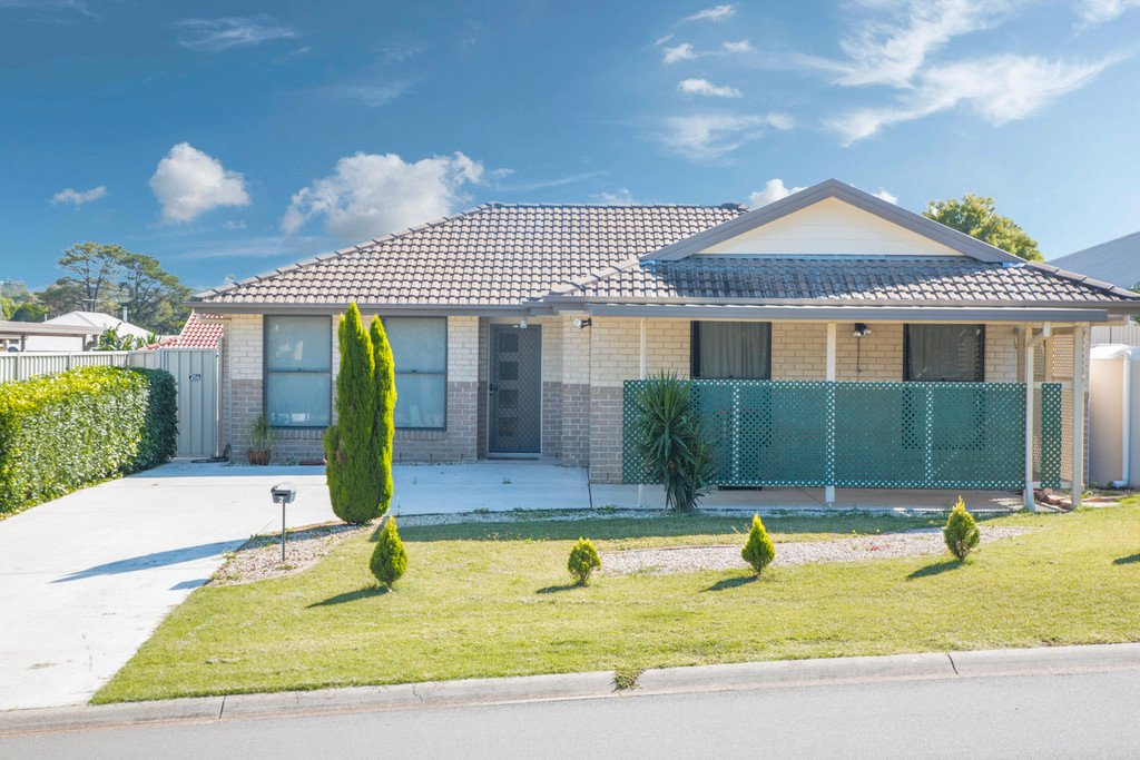 2 Allwood Cl  BRANXTON 1