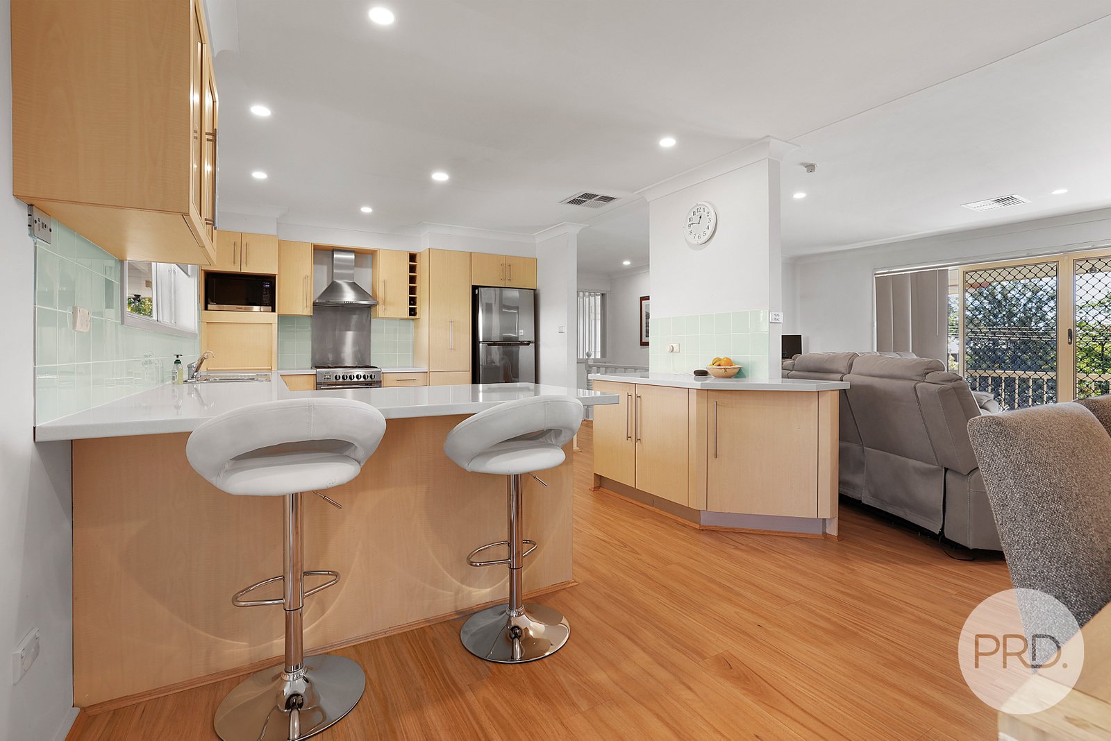 2 Amaroo Road TAMWORTH 15