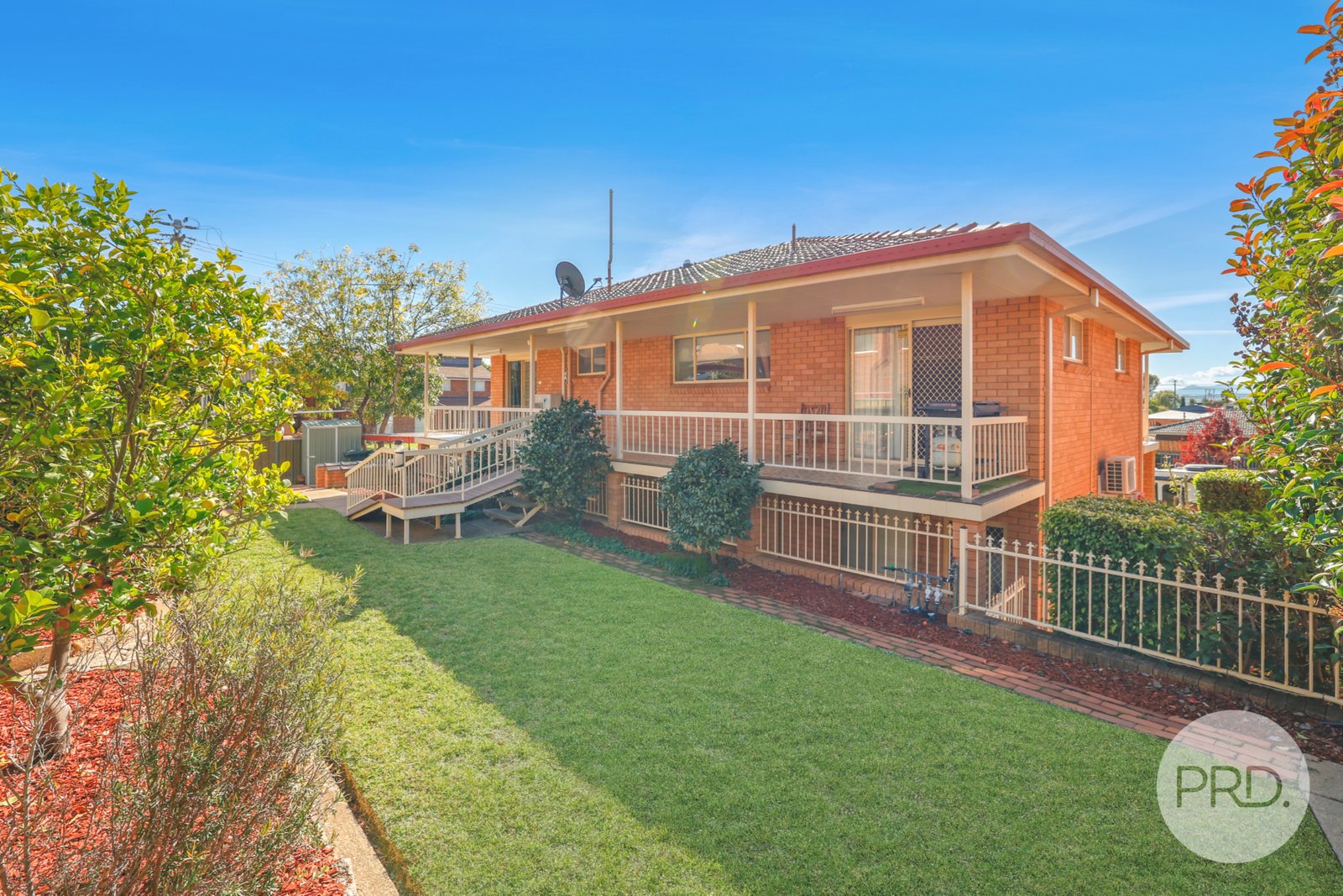 2 Amaroo Road TAMWORTH 28