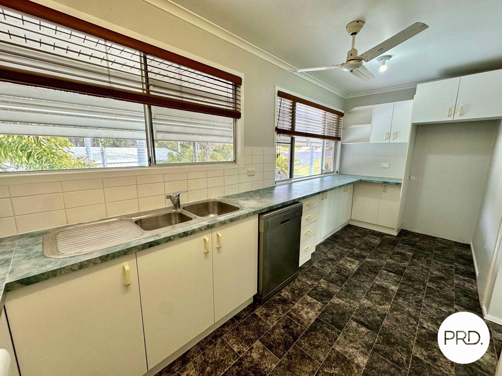 2 AMAROO Street BOYNE ISLAND 5