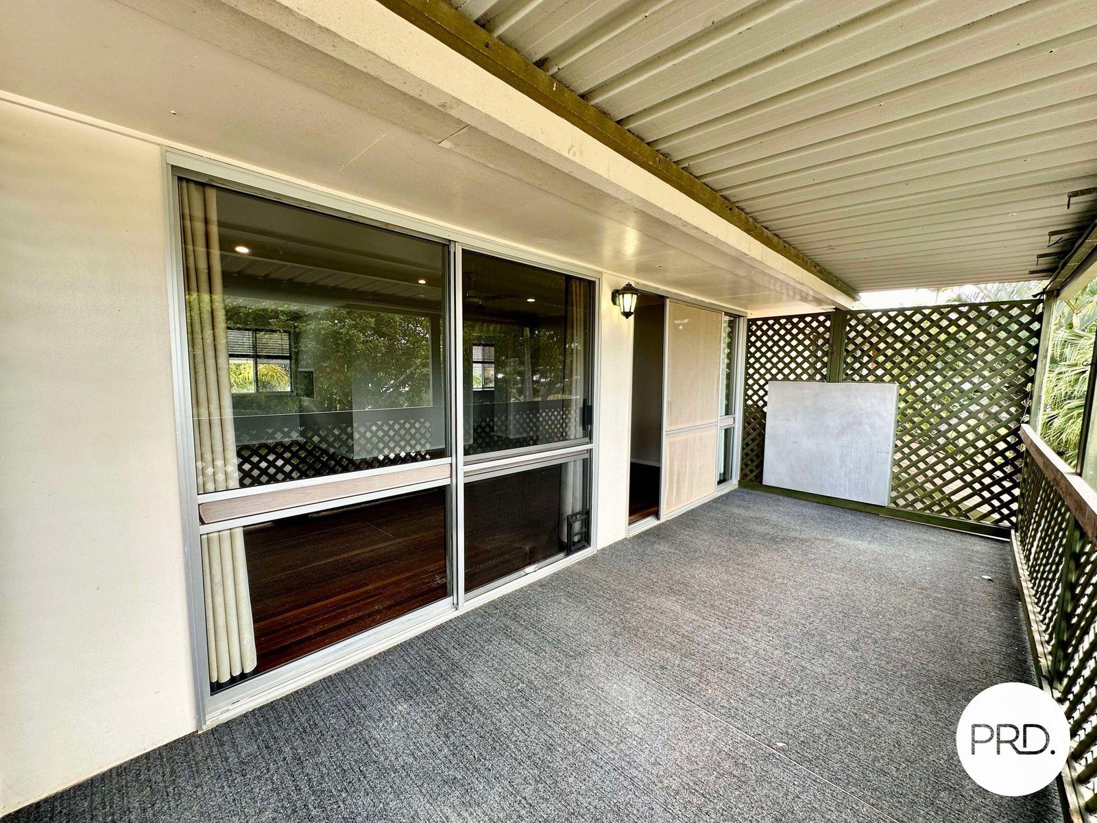 2 AMAROO Street BOYNE ISLAND 8