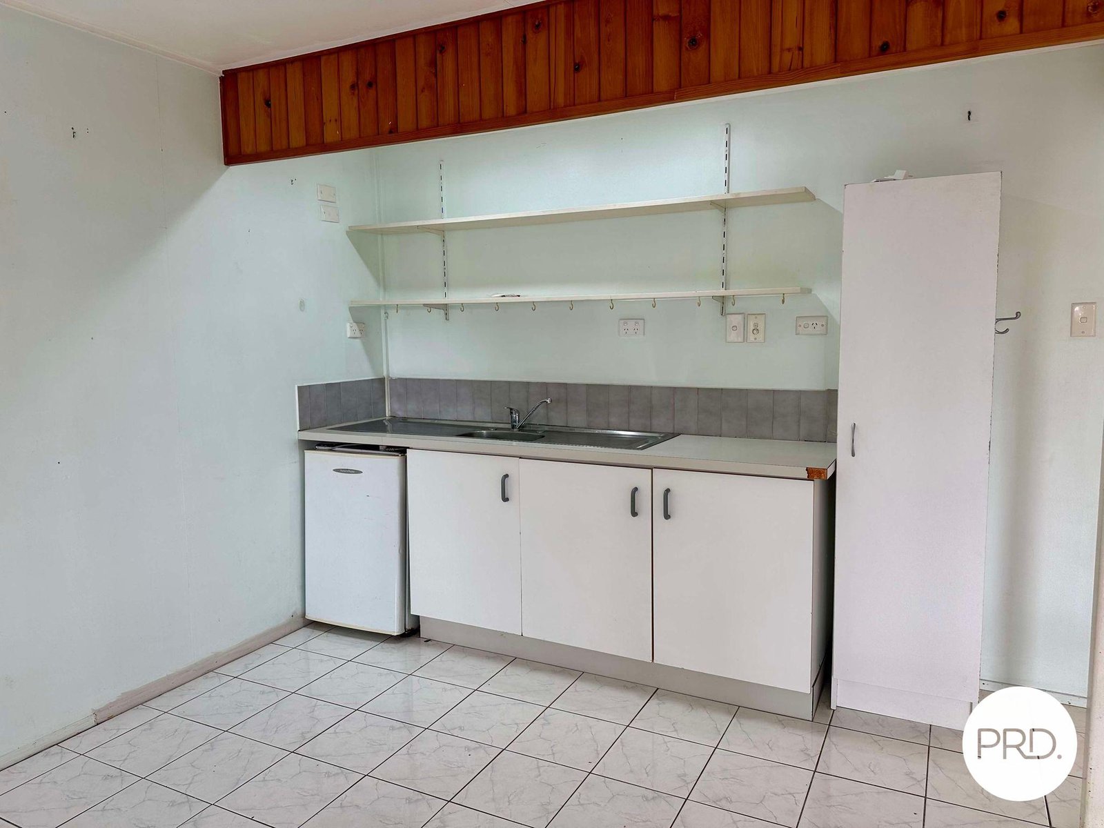 2 AMAROO Street BOYNE ISLAND 18