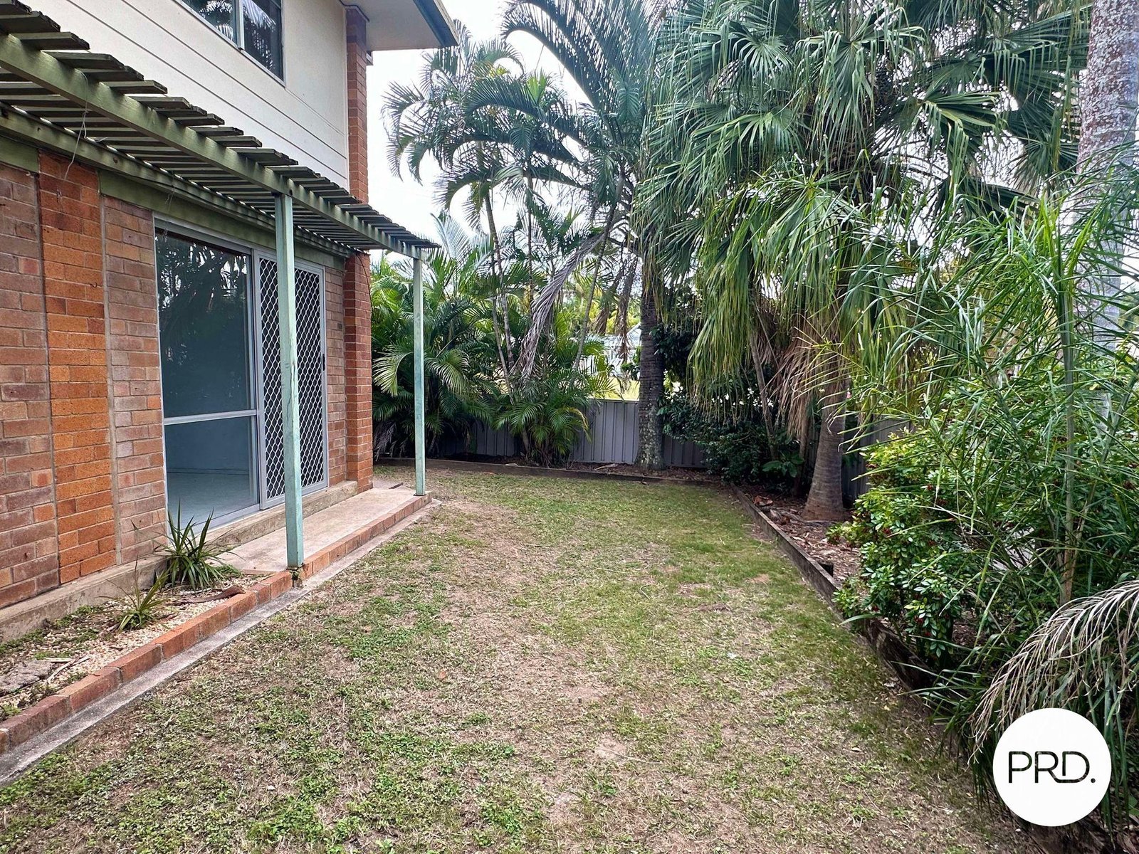 2 AMAROO Street BOYNE ISLAND 20