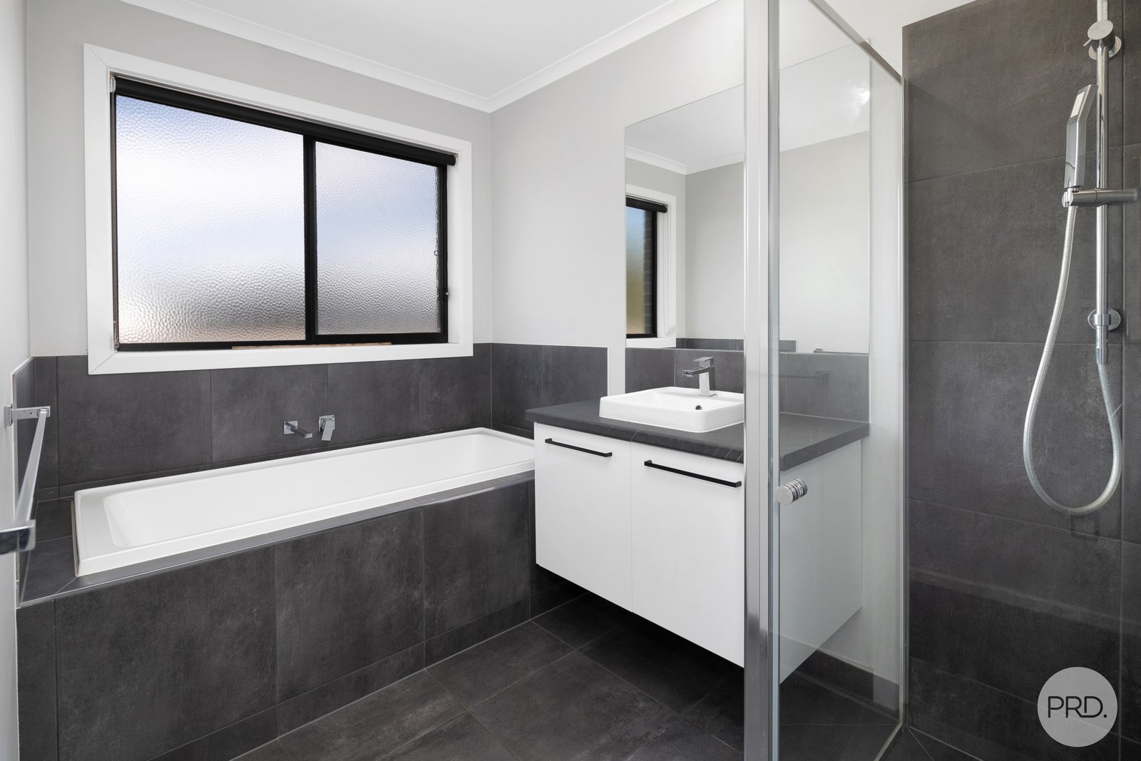 2 Anneke Way WINTER VALLEY 10