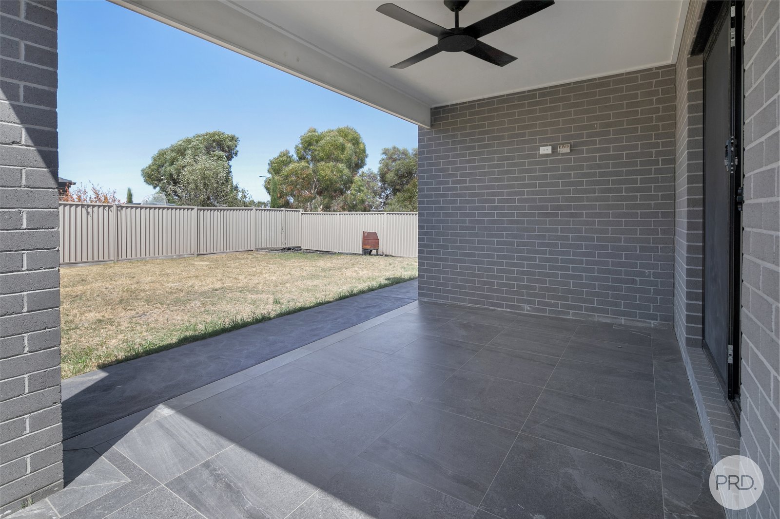 2 Anneke Way WINTER VALLEY 12