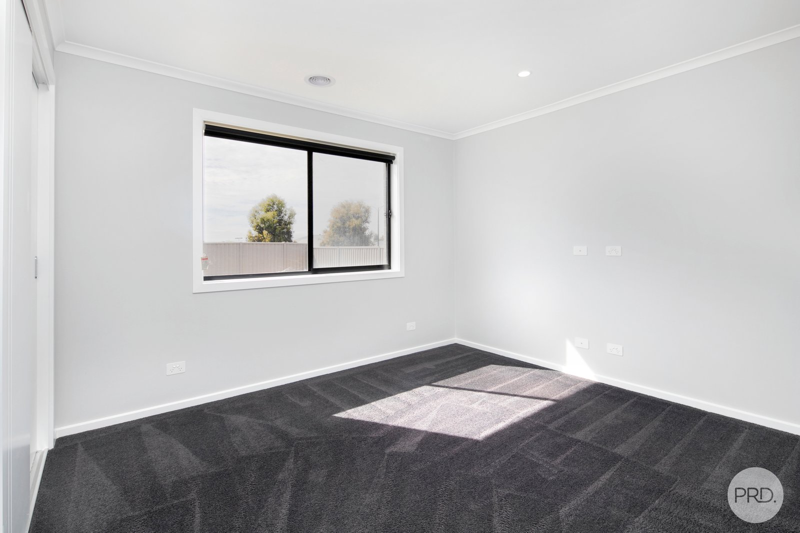 2 Anneke Way WINTER VALLEY 9