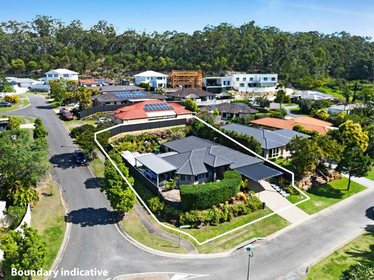 2 Arbury Hill Close Burleigh Heads 3