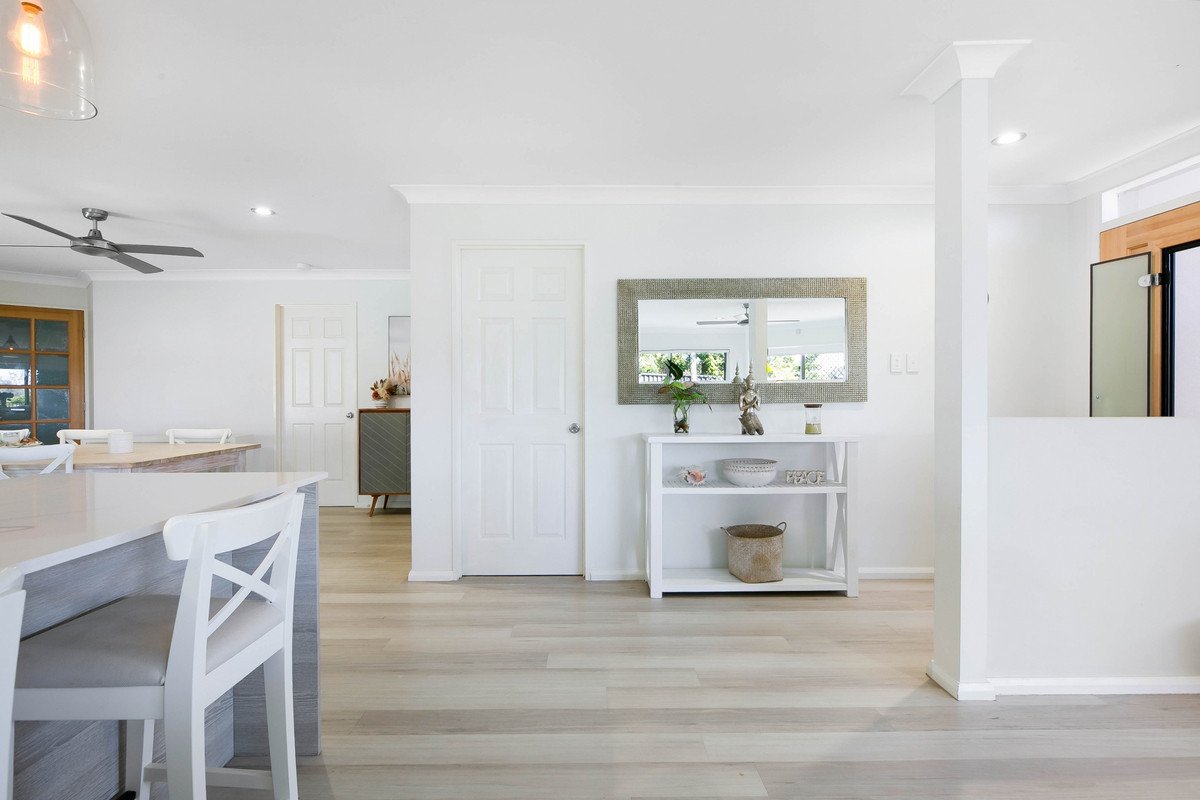 2 Arbury Hill Close Burleigh Heads 10