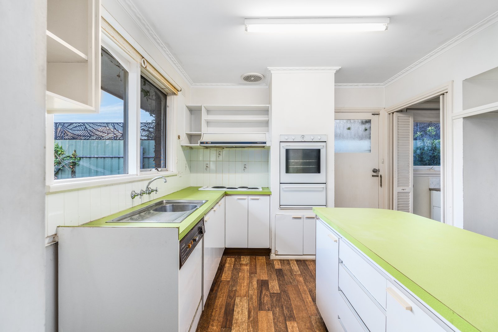 Gallery: 2 Armitage Court