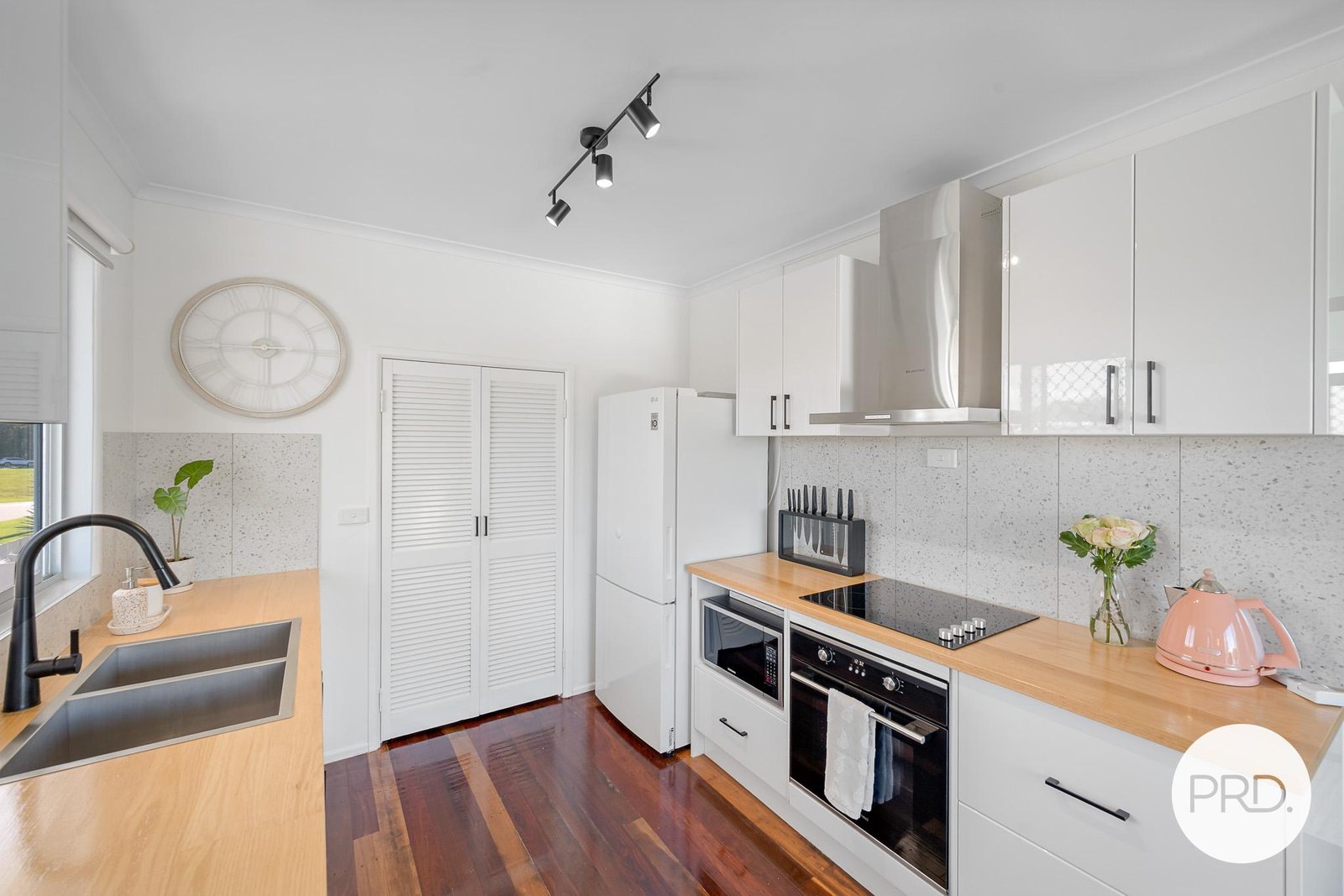 2 Arthur Street BOYNE ISLAND 4