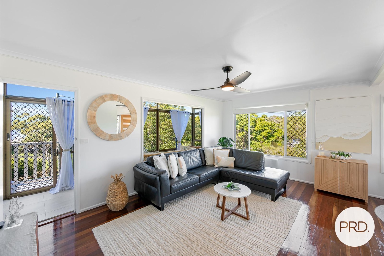 2 Arthur Street BOYNE ISLAND 9
