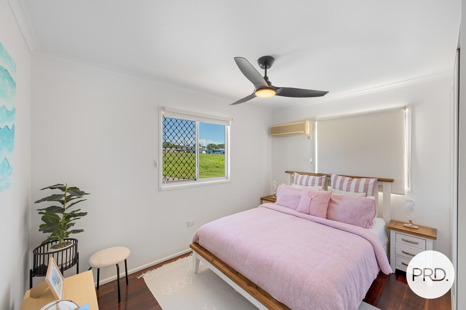 2 Arthur Street BOYNE ISLAND 14