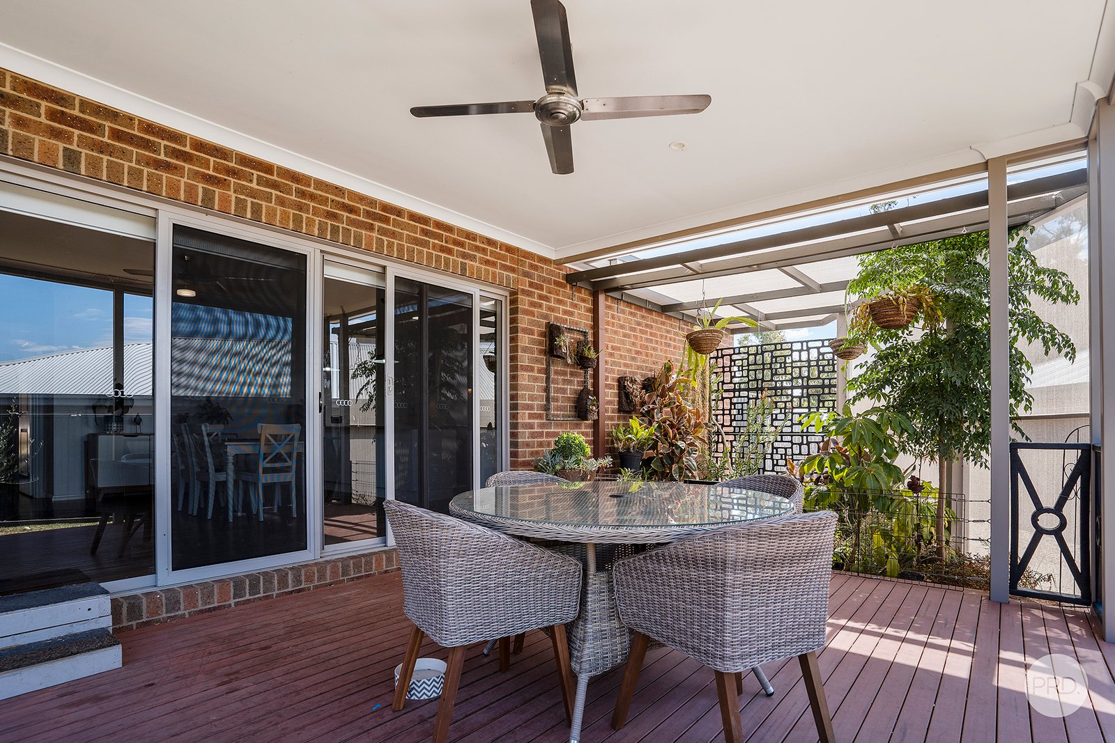 2 Autumn Close HUNTLY 14