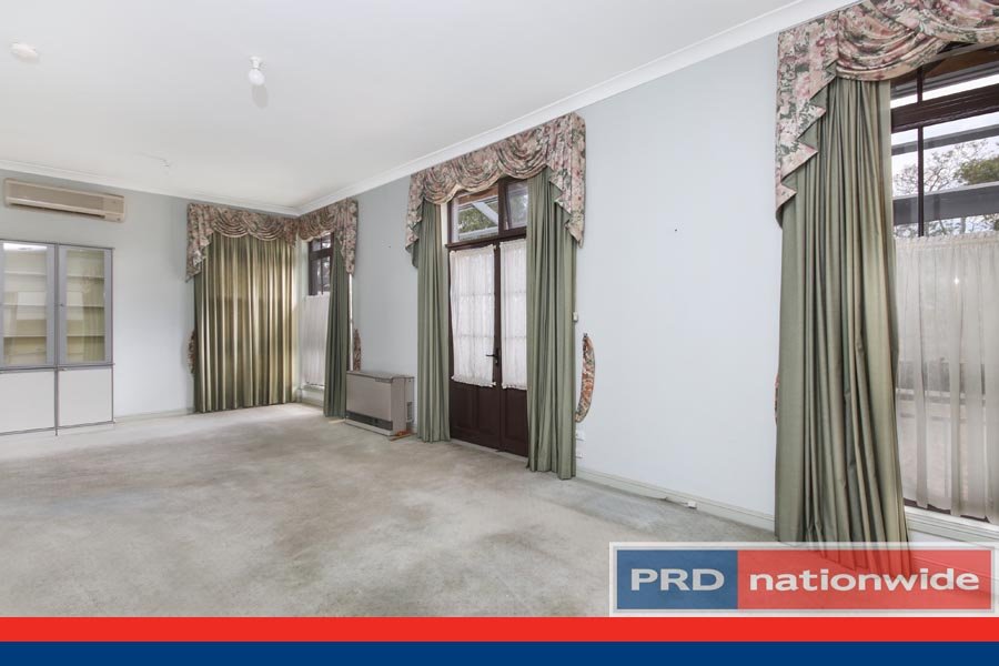 2 Baker Street OATLEY 2