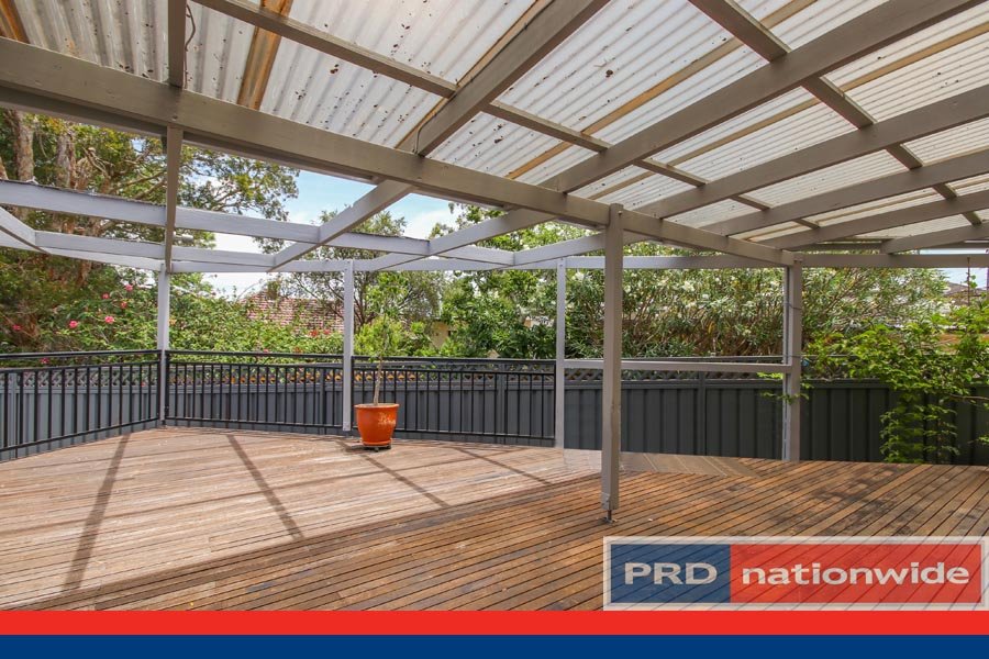 2 Baker Street OATLEY 5