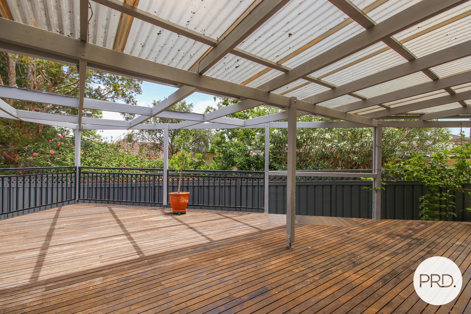 2 Baker Street OATLEY 4