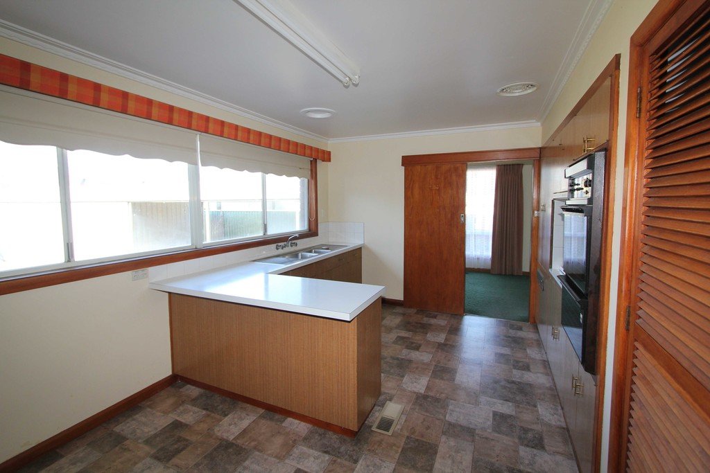 2 Balyarta Street ALFREDTON 3