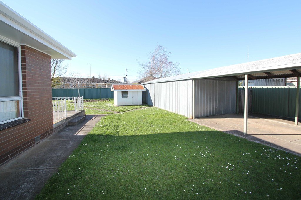 2 Balyarta Street ALFREDTON 19