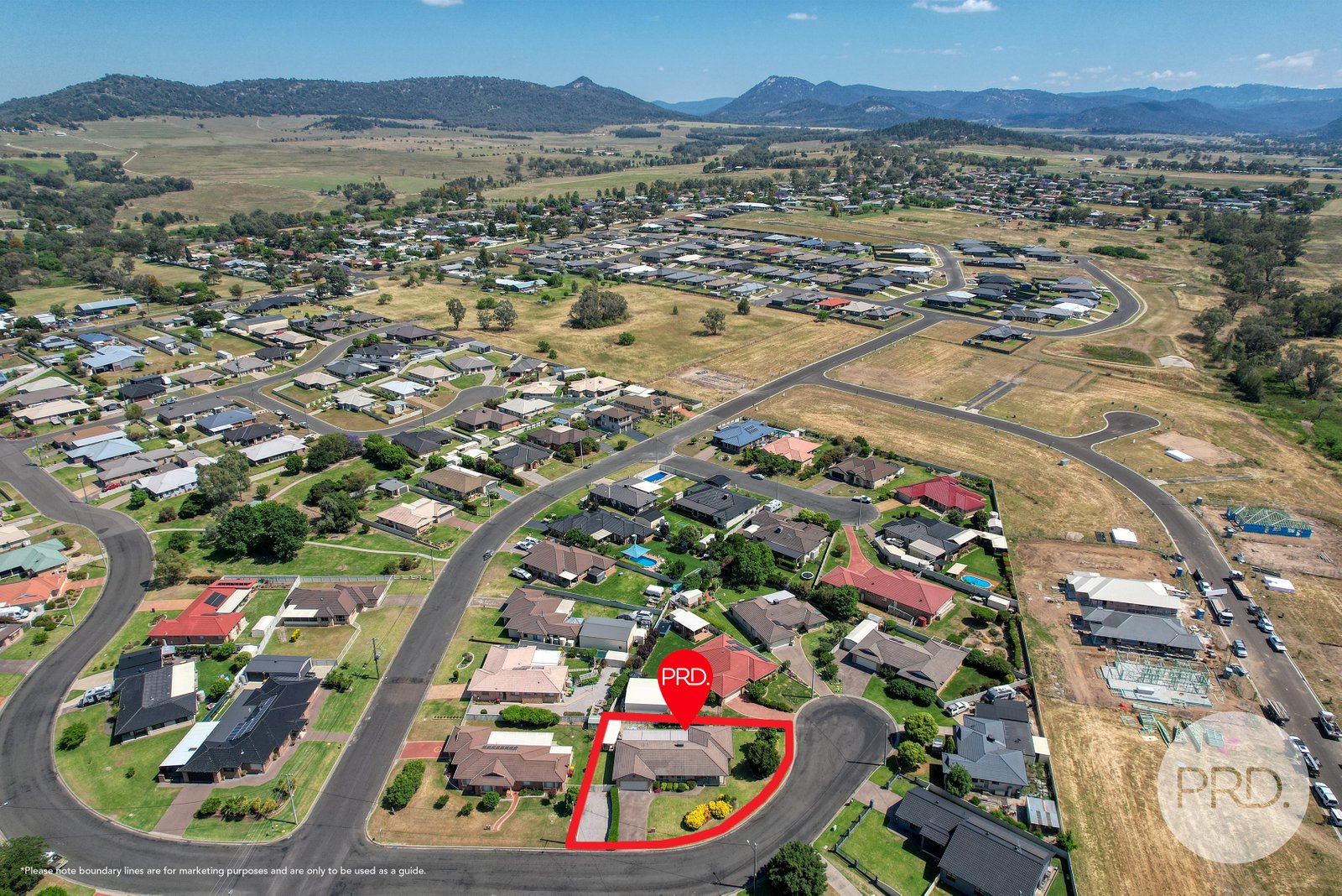 2 Banksia Close KOOTINGAL 21