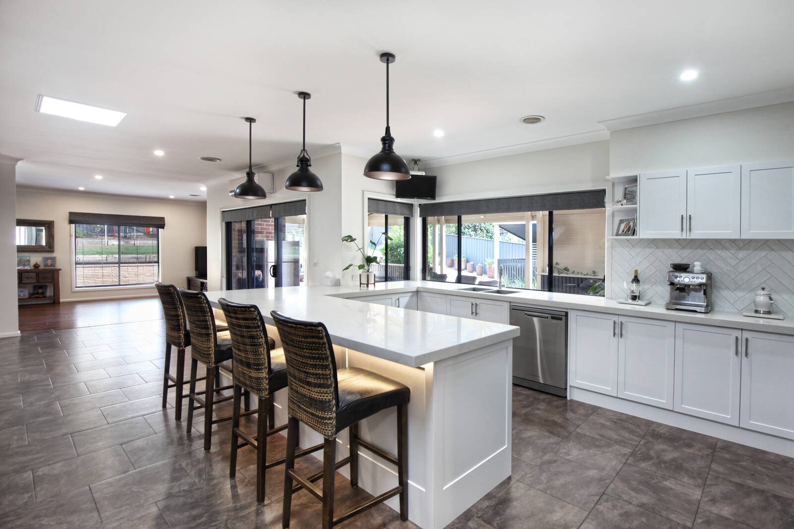 Real Estate and Property in 2 Banksia Crescent, Kyneton, VIC