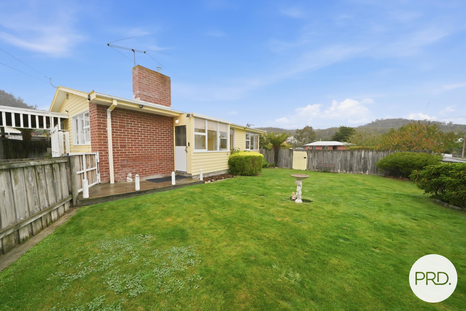 2 Banksia Road RISDON VALE 12