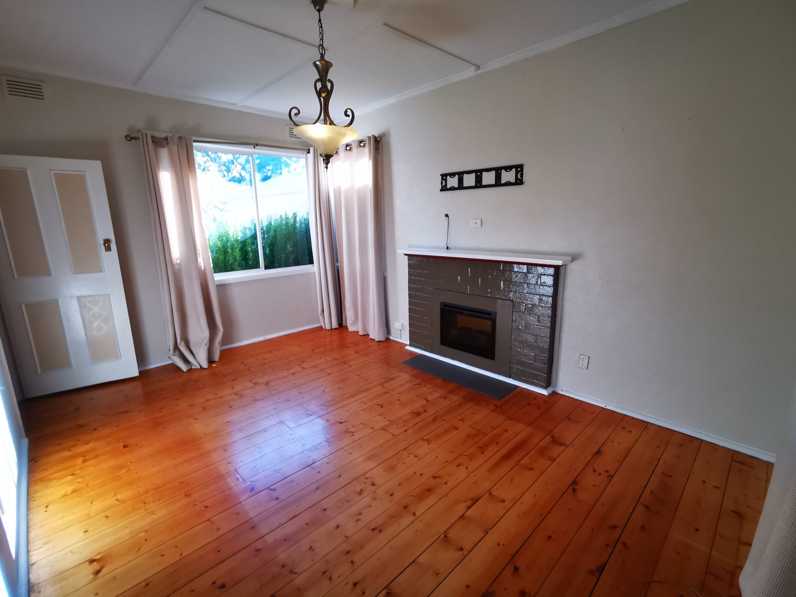 Gallery: 2 Bardia Avenue