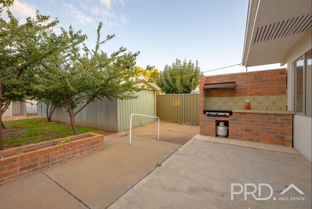2 Barry Avenue MILDURA 11