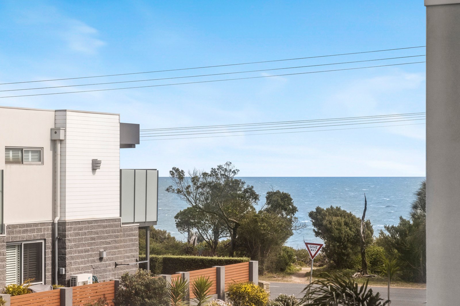 2 Bay Vista Close, Mount Martha, 3934