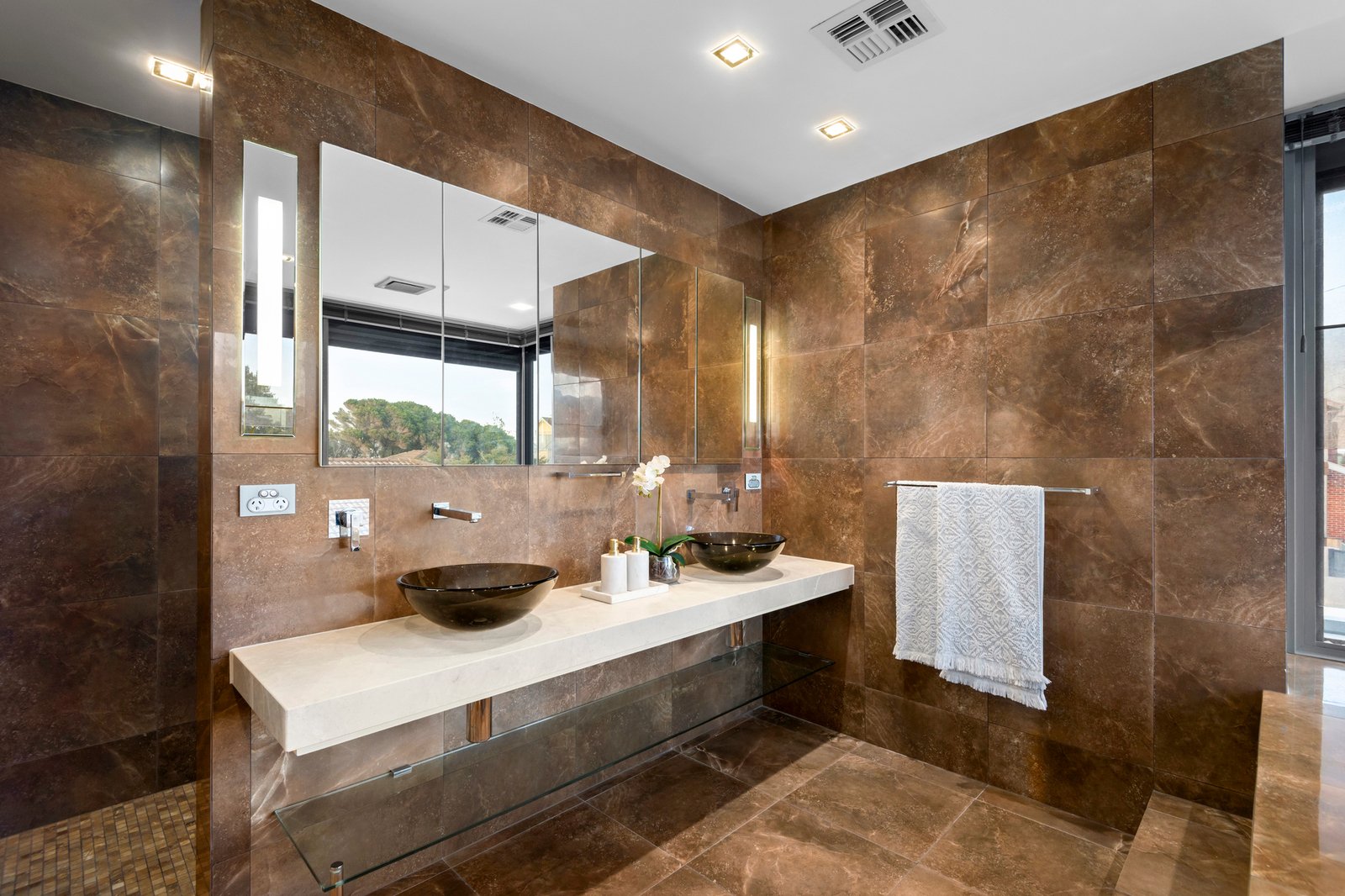 2 Bayview Lane, Aspendale, 3195