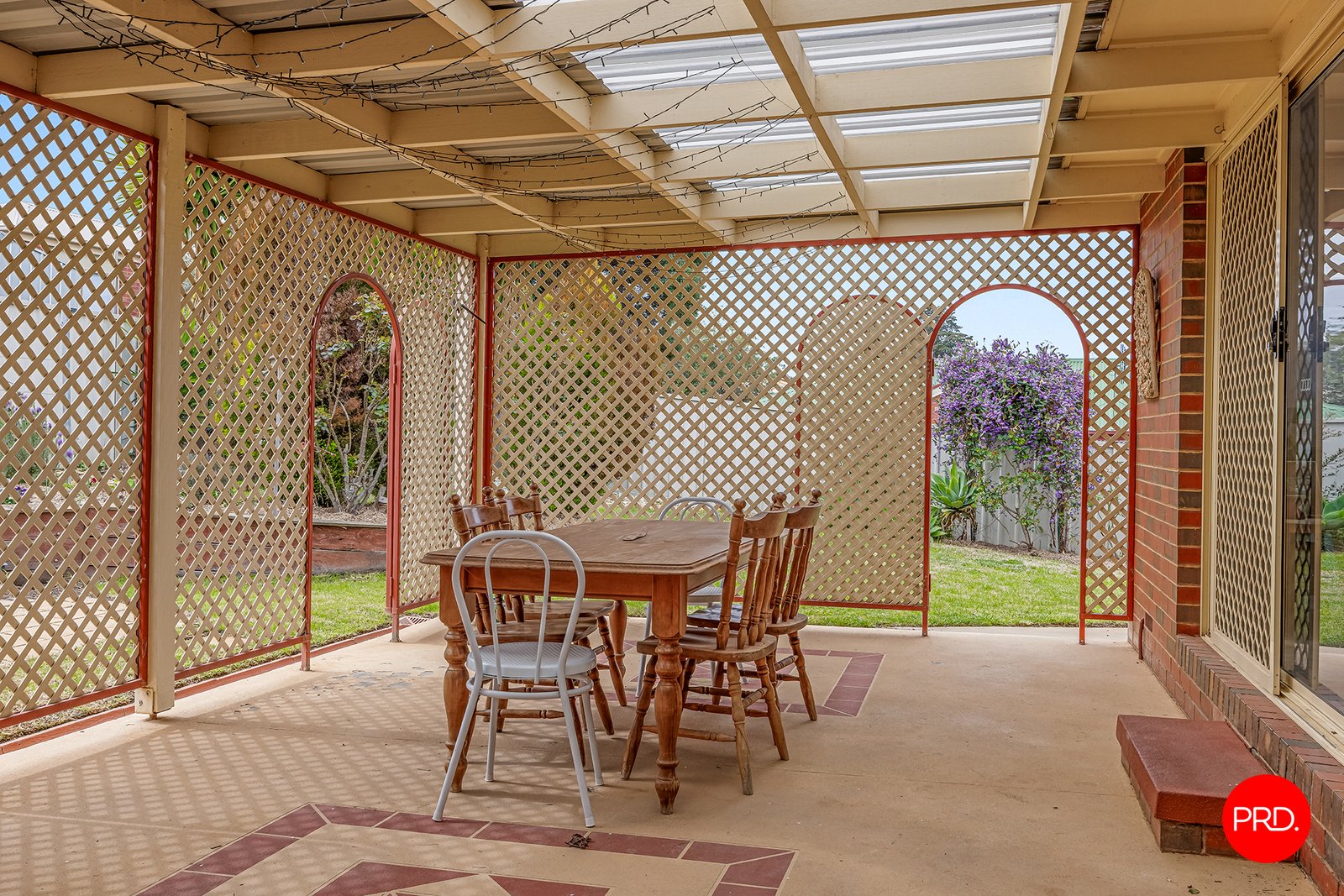 2 Becker Cl  GOLDEN SQUARE 16