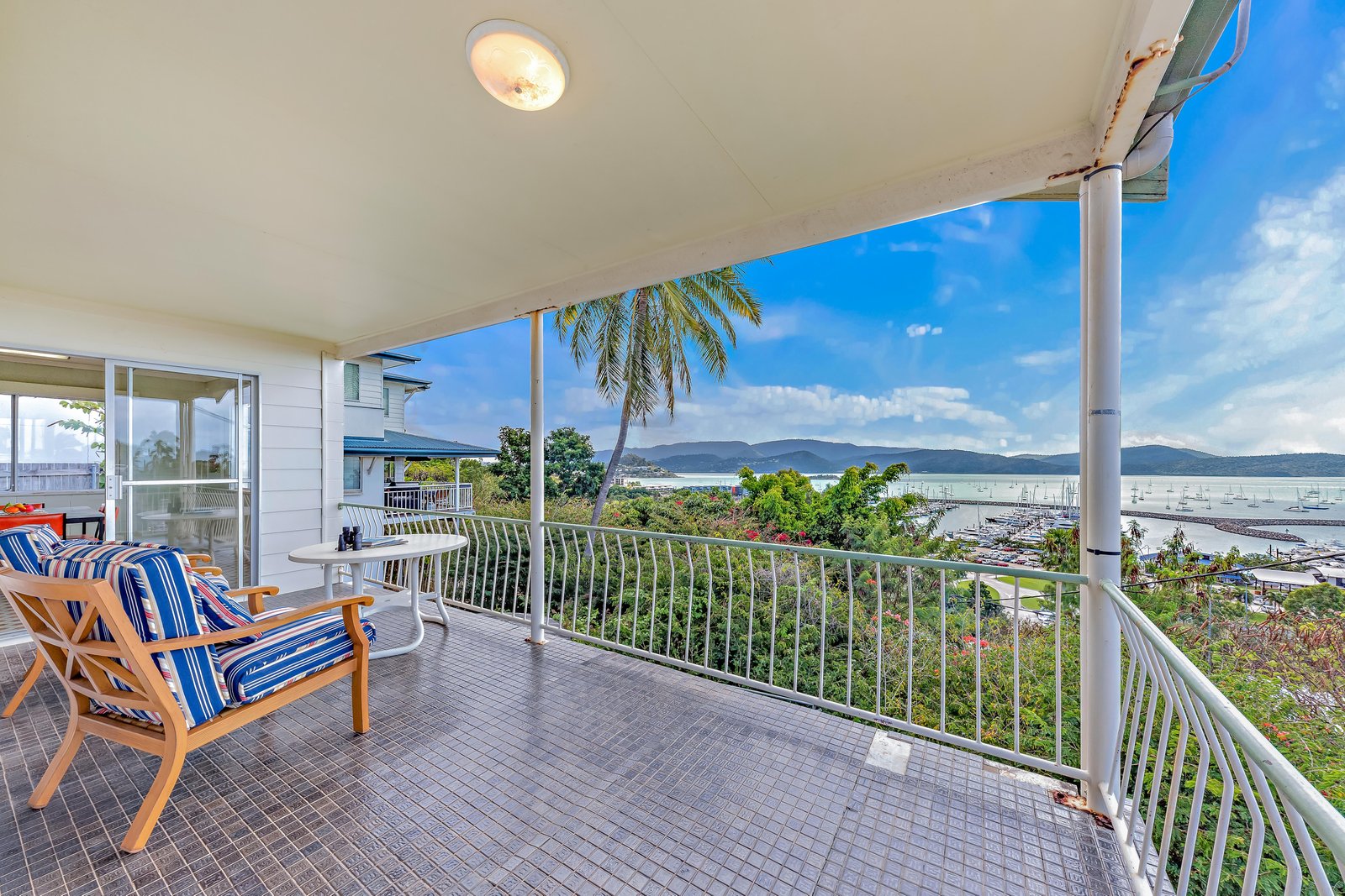 2 Begley Street AIRLIE BEACH 5