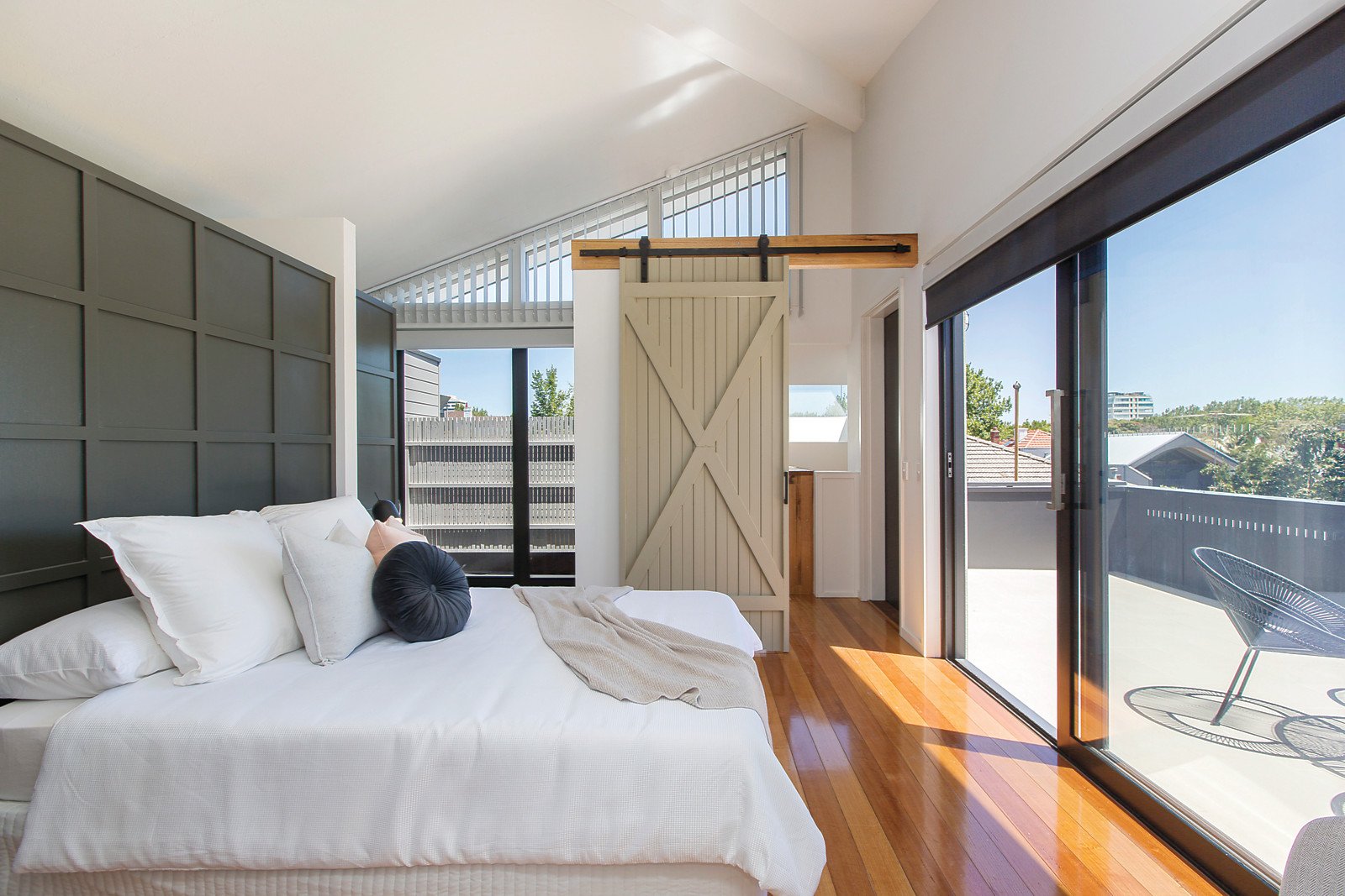 2 Bells Lane, St Kilda West, VIC