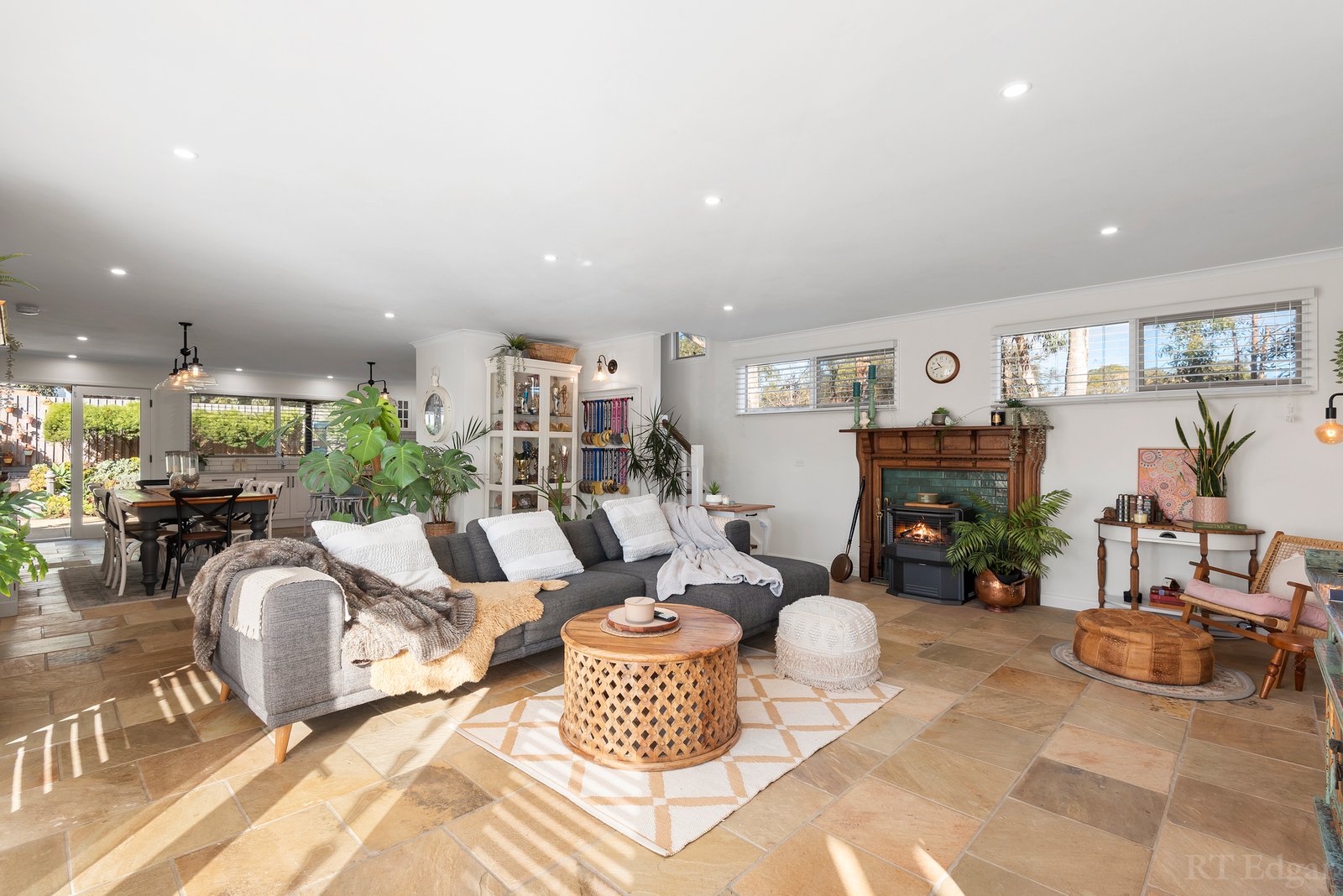 Real Estate and Property in 2 Belvedere Terrace, Ocean Grove, VIC