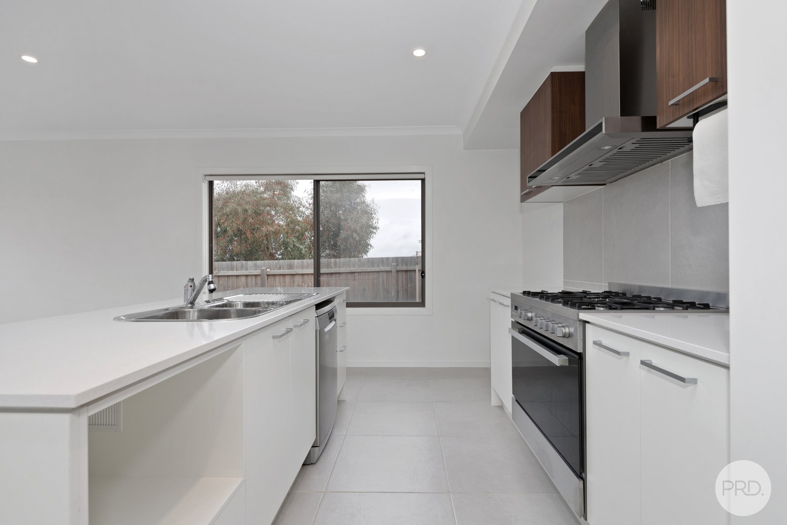 2 Berrigan Drive BONSHAW 7
