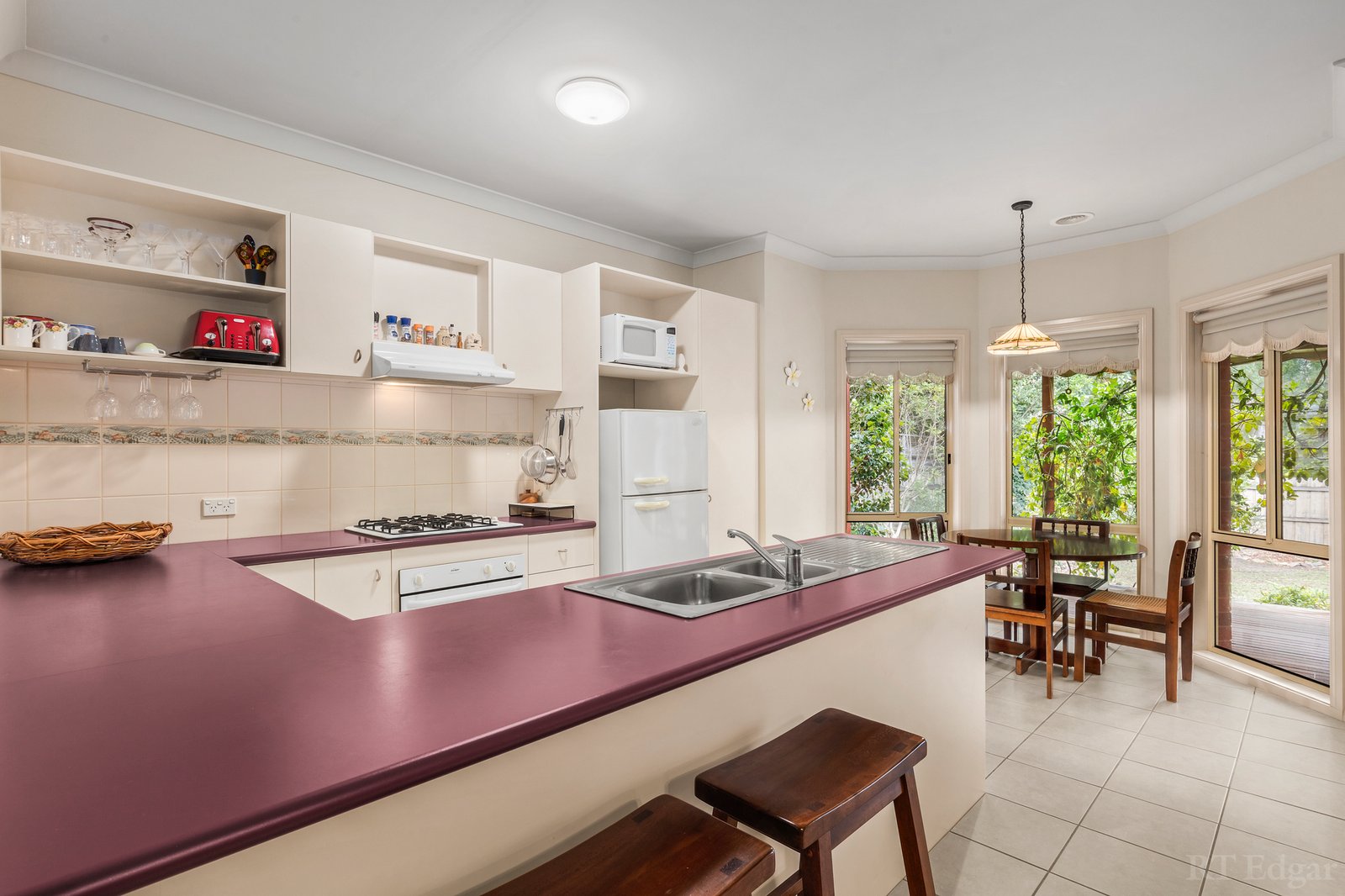 Real Estate and Property in 2 Biami Place, Ocean Grove, VIC