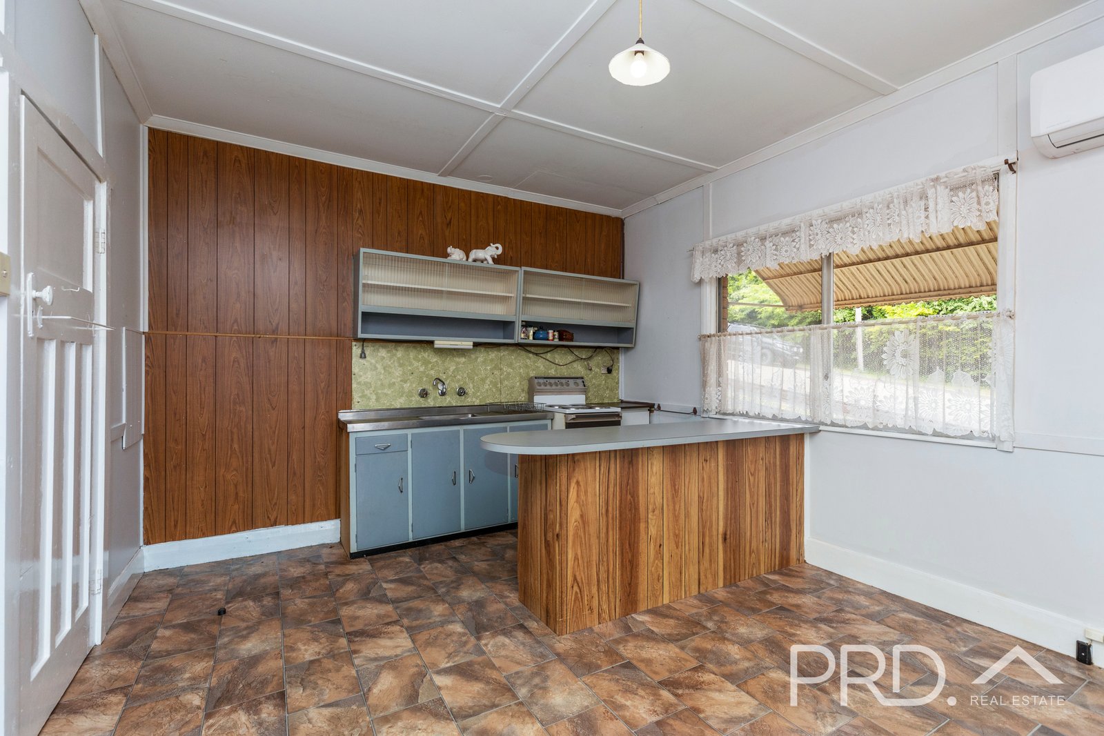 2 Birch Street BATLOW 5