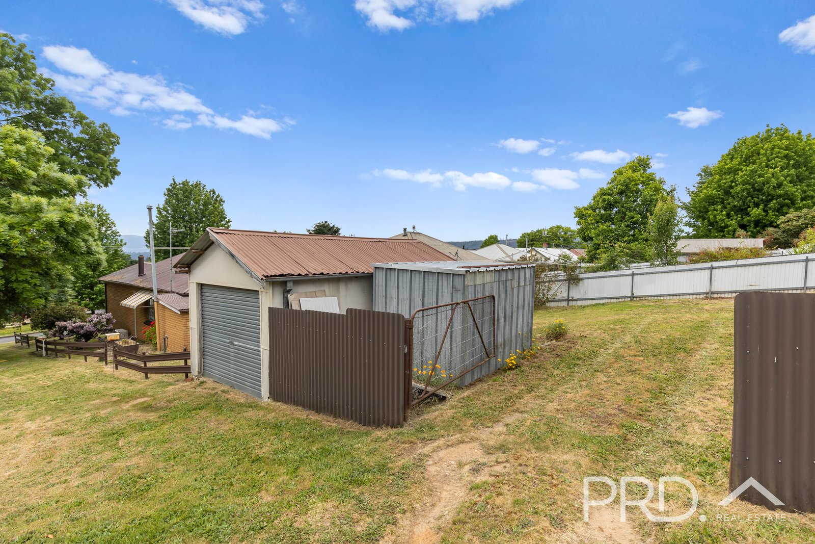 2 Birch Street BATLOW 14