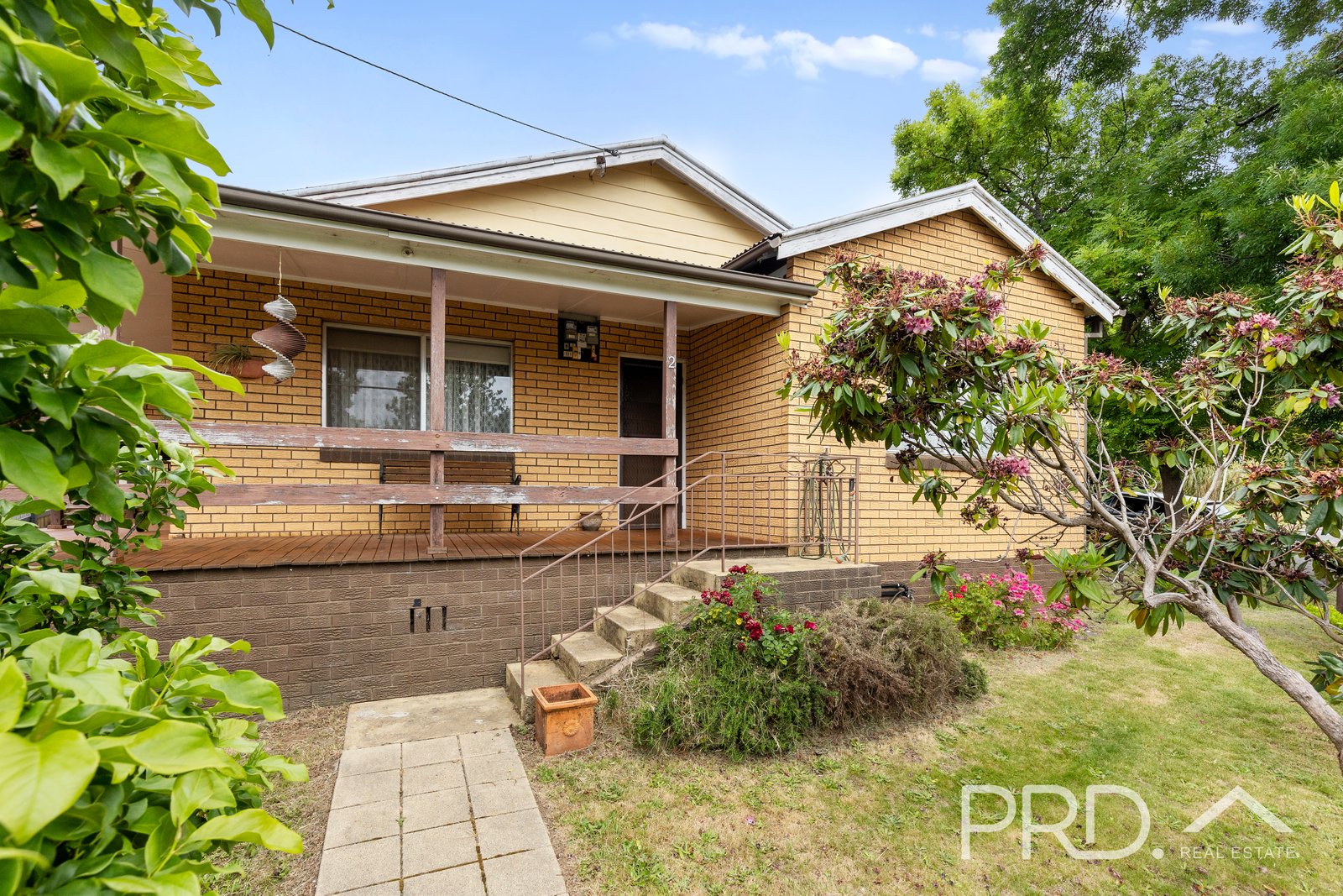 2 Birch Street BATLOW 15