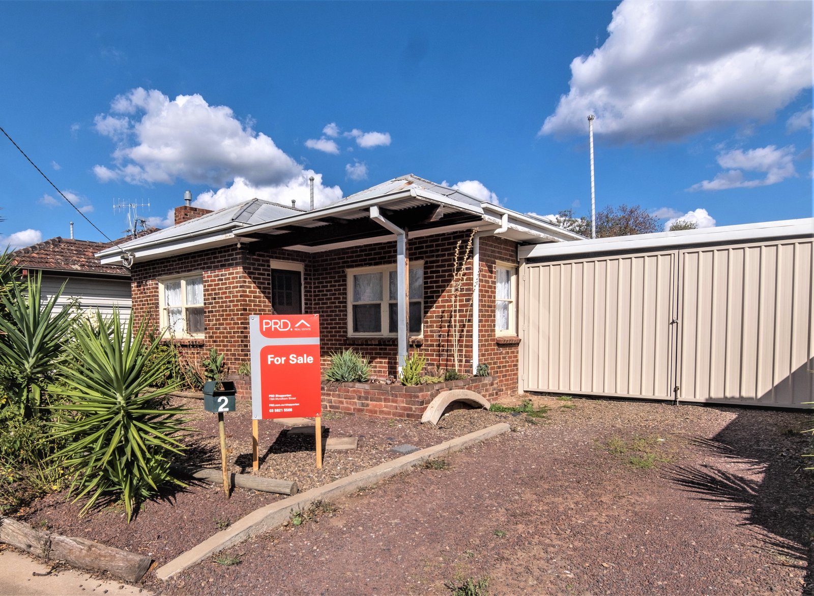 2 Birch Street SHEPPARTON 1