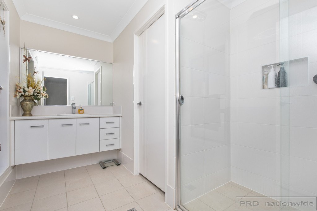2 Birdwood Street CHISHOLM 9