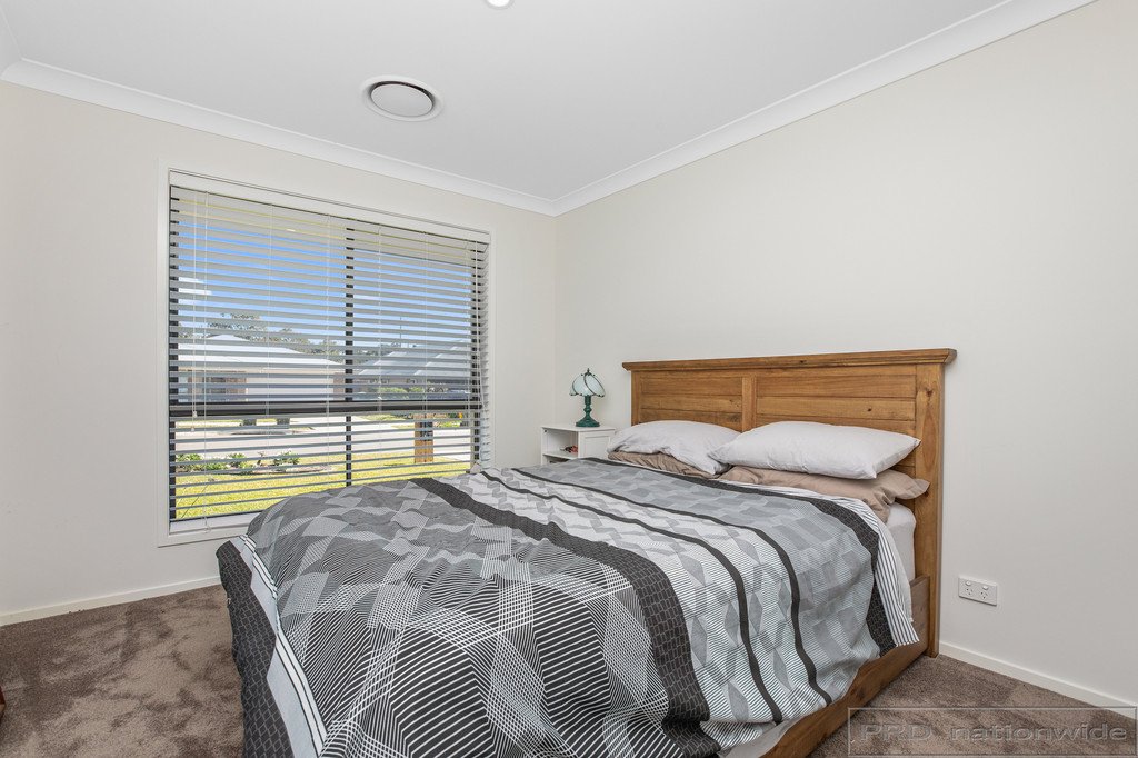 2 Birdwood Street CHISHOLM 10