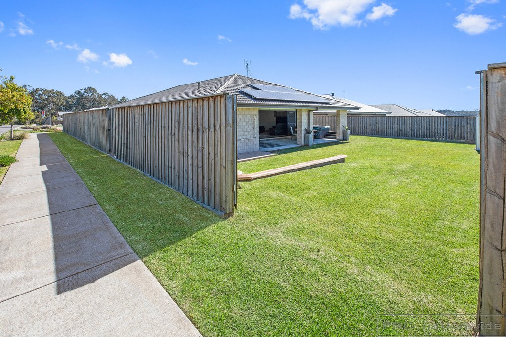 2 Birdwood Street CHISHOLM 18